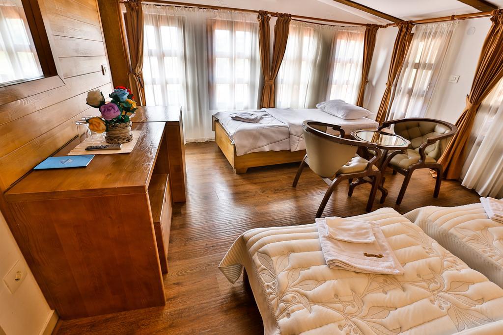 Kula Boutique Hotel Bar Rom bilde